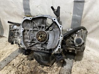 bontott SUBARU LEGACY Motor (Fűzött blokk hengerfejjel)