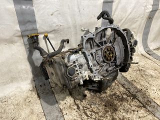 bontott SUBARU LEGACY Motor (Fűzött blokk hengerfejjel)