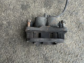 bontott SUBARU LEGACY Bal első Féknyereg Munkahengerrel