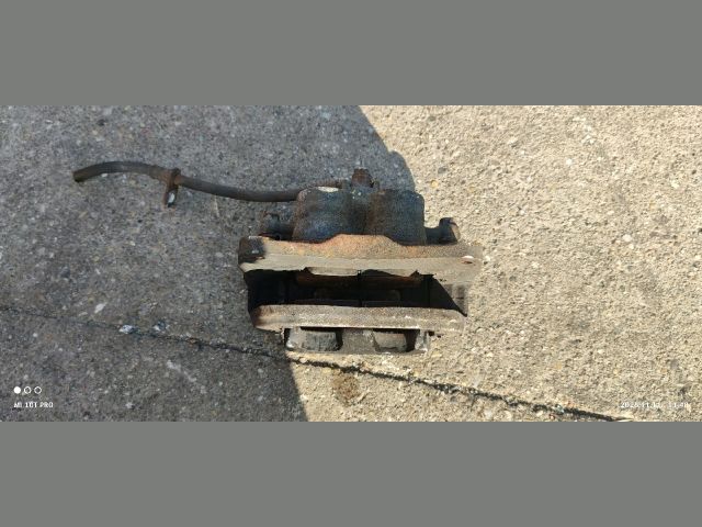 bontott SUBARU LEGACY Bal első Féknyereg Munkahengerrel