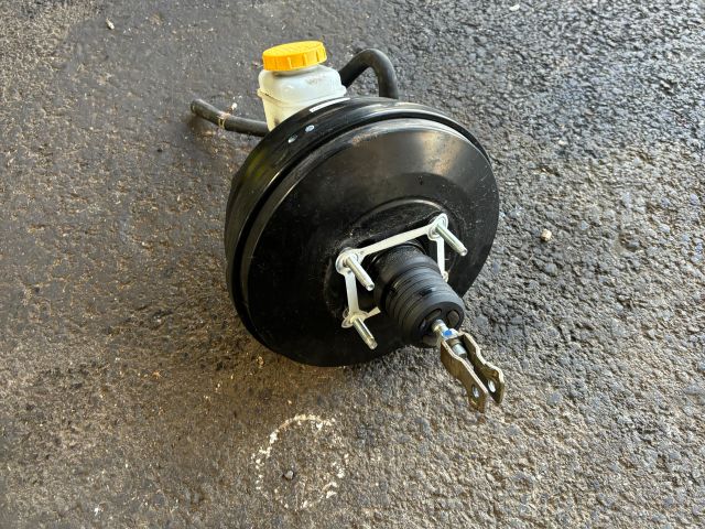 bontott SUBARU LEGACY Fékrásegítő