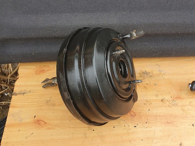 bontott SUBARU LEGACY Fékrásegítő