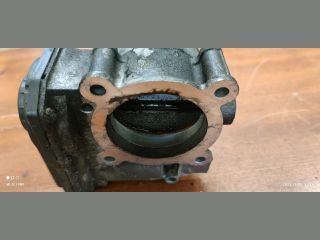 bontott SUBARU LEGACY Fojtószelep (Elektromos)