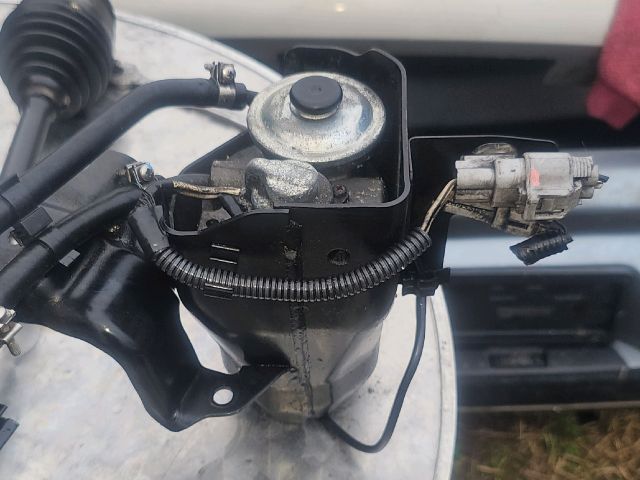 bontott SUBARU LEGACY Gázolajszűrő Ház