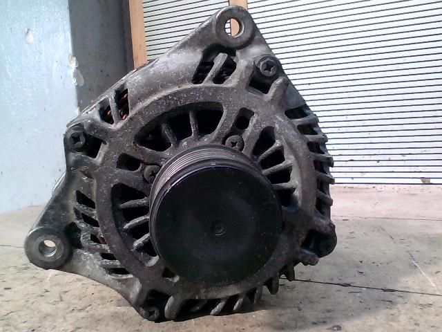 bontott SUBARU LEGACY Generátor