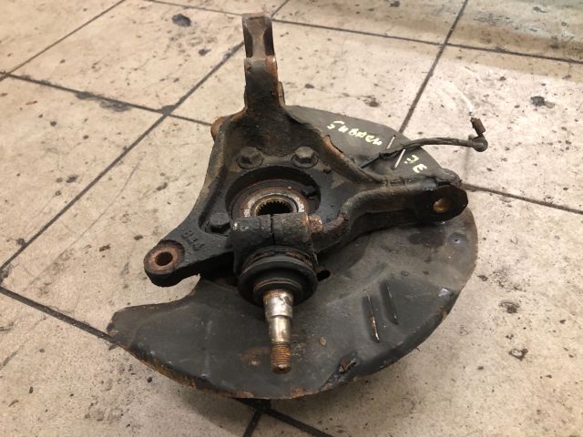 bontott SUBARU LEGACY Jobb első Csonkállvány Kerékaggyal