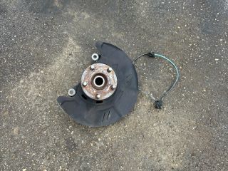 bontott SUBARU LEGACY Jobb első Csonkállvány Kerékaggyal