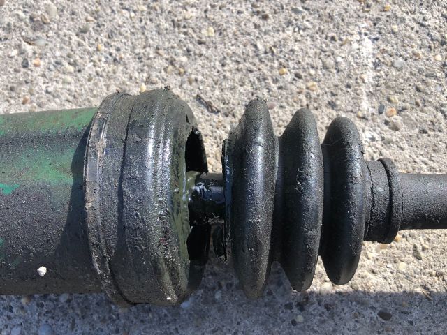 bontott SUBARU LEGACY Jobb Féltengely