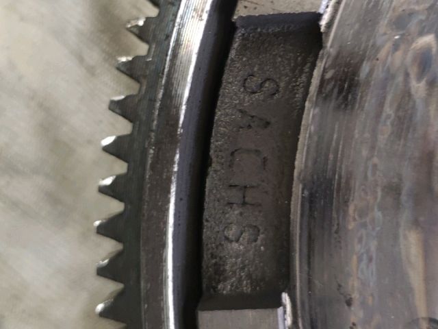 bontott SUBARU LEGACY Kettős tömegű Lendkerék