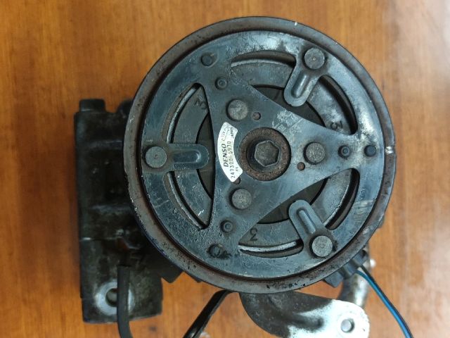 bontott SUBARU LEGACY Klímakompresszor