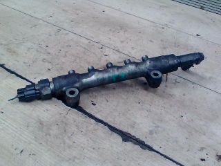 bontott SUBARU LEGACY Közösnyomócső