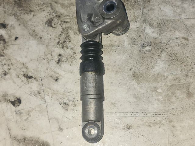 bontott SUBARU LEGACY Szíjfeszítő Görgő