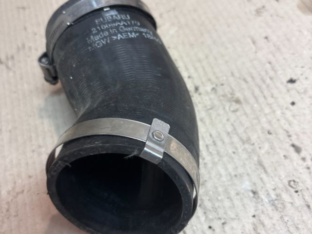 bontott SUBARU LEGACY Turbócső