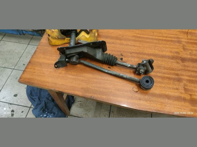 bontott SUBARU LEGACY Váltókar (Mechanikus)