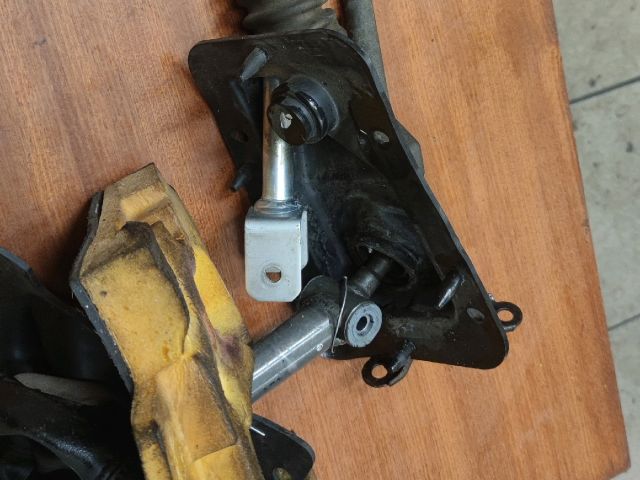 bontott SUBARU LEGACY Váltókar (Mechanikus)