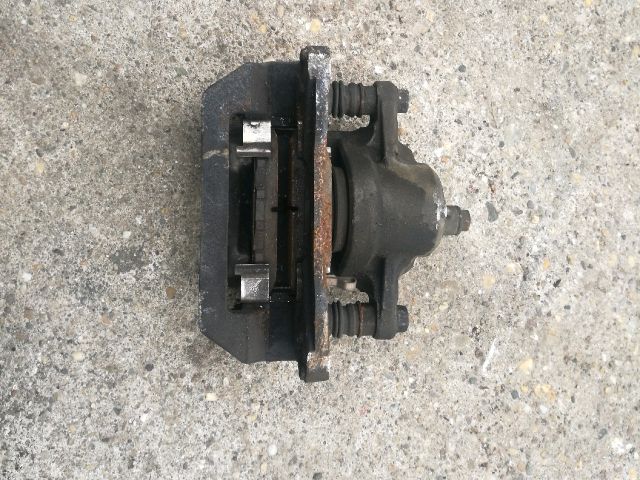 bontott SUBARU LEGACY Jobb hátsó Féknyereg Munkahengerrel