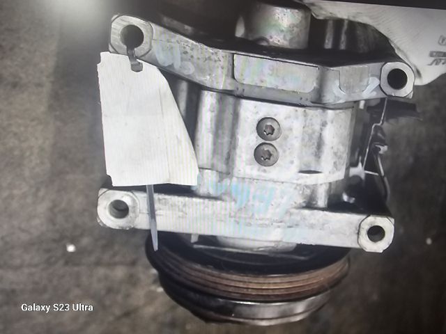 bontott SUBARU LEGACY Klímakompresszor