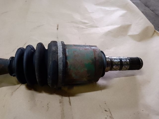 bontott SUBARU LEGACY Bal Féltengely