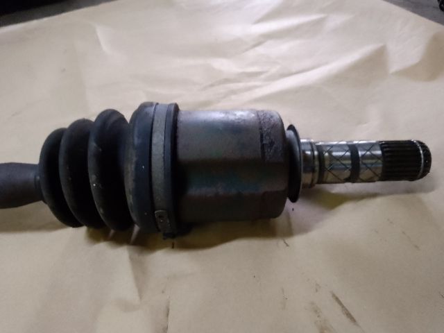 bontott SUBARU LEGACY Jobb Féltengely