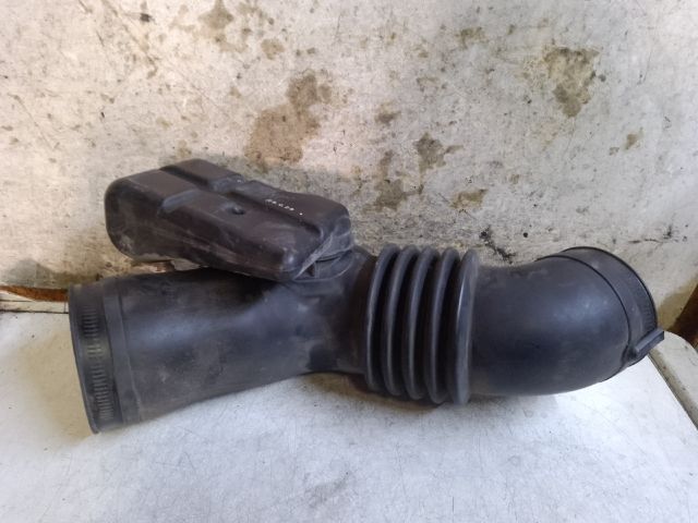 bontott SUBARU LEGACY Légbeömlő Cső