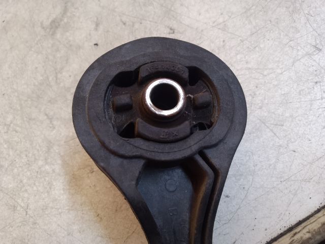 bontott SUBARU LEGACY Motor Tartó Bak (Fém)