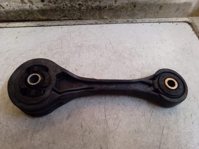 bontott SUBARU LEGACY Motor Tartó Bak (Fém)