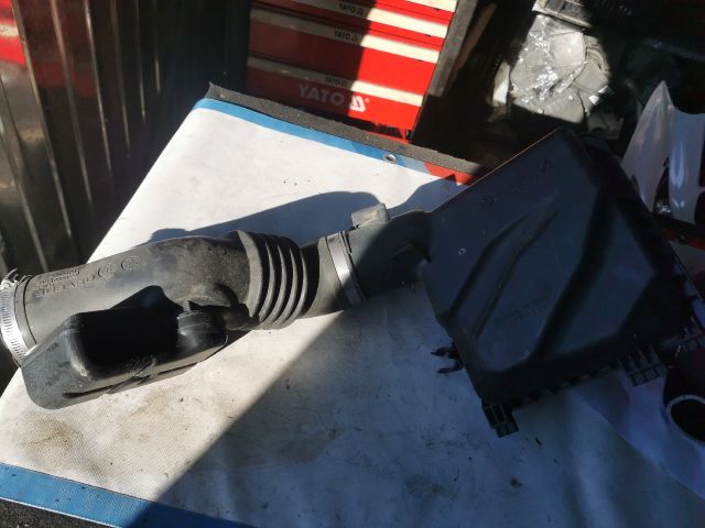 bontott SUBARU LEGACY Légszűrő Ház Fedél