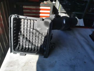 bontott SUBARU LEGACY Légszűrő Ház Fedél