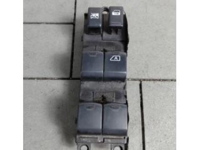 bontott SUBARU LEGACY Ablakemelő Kapcsoló Négyes / Kettes