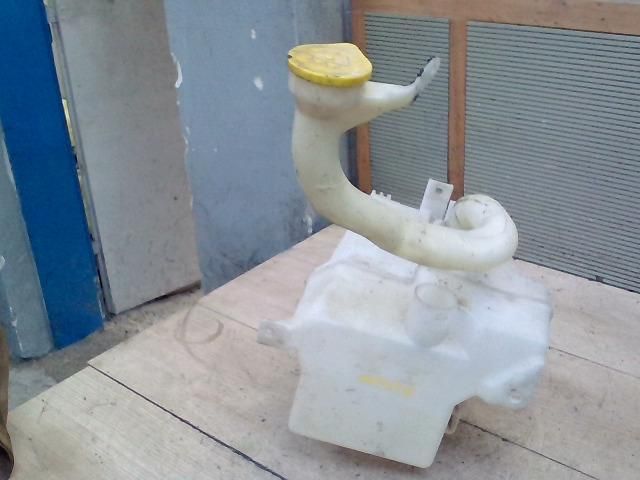 bontott SUBARU LEGACY Ablakmosó Tartály