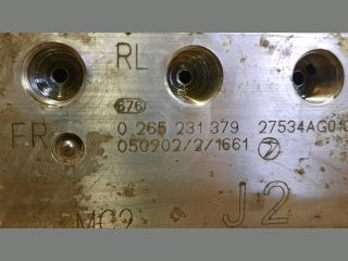 bontott SUBARU LEGACY ABS Kocka