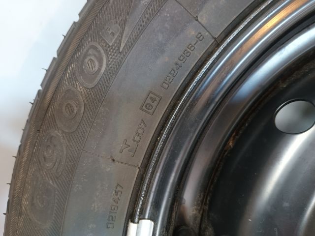 bontott SUBARU LEGACY Acélfelni Gumival (1 db)