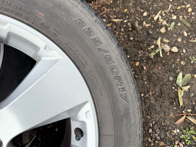 bontott SUBARU LEGACY Alufelni Szett Gumival