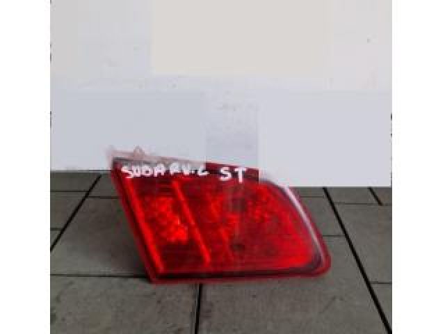 bontott SUBARU LEGACY Bal Belső Hátsó Lámpa