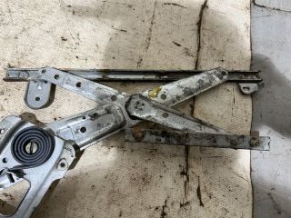 bontott SUBARU LEGACY Bal első Ablakemelő Szerkezet (Elektromos)