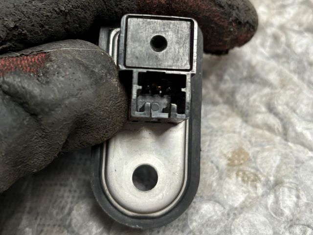 bontott SUBARU LEGACY Bal első Ajtó Nyitás Érzékelő