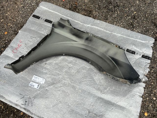 bontott SUBARU LEGACY Bal első Sárvédő