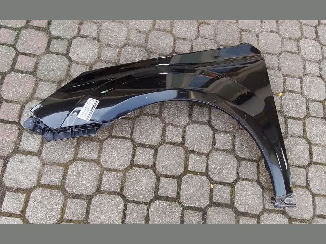 bontott SUBARU LEGACY Bal első Sárvédő