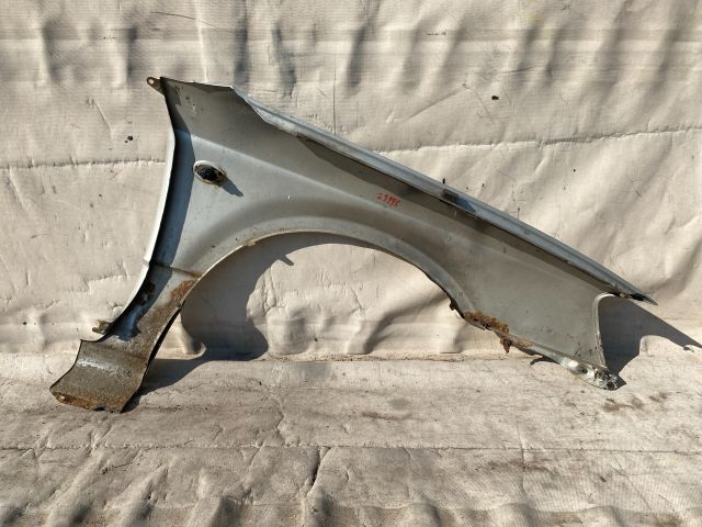 bontott SUBARU LEGACY Bal első Sárvédő