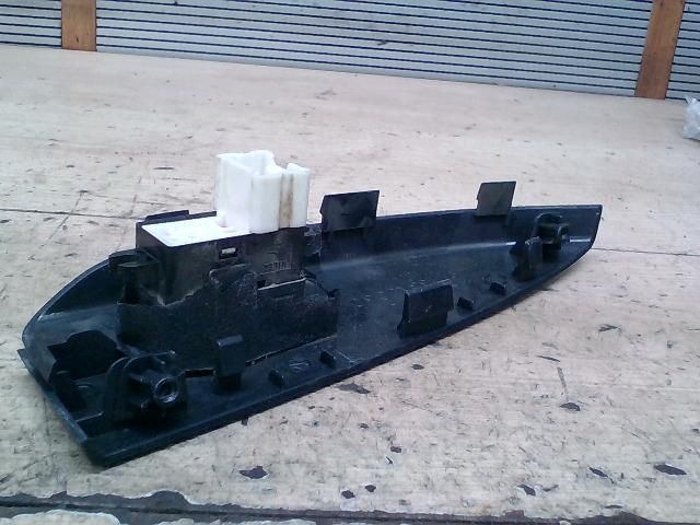 bontott SUBARU LEGACY Bal hátsó Ablakemelő Kapcsoló