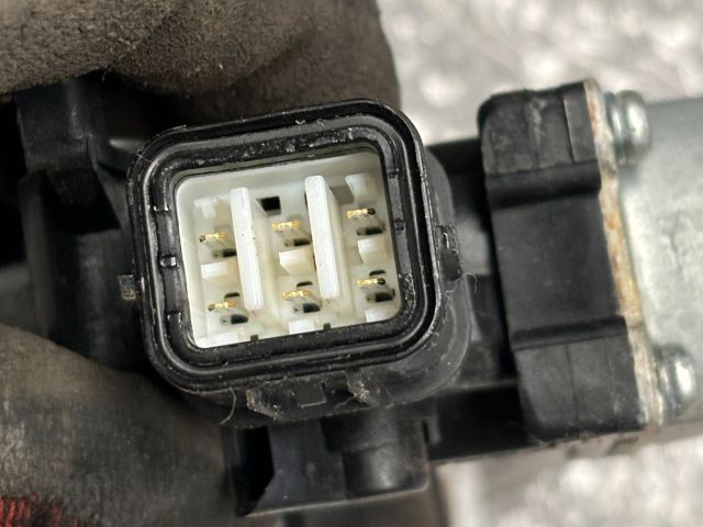 bontott SUBARU LEGACY Bal hátsó Ablakemelő Szerkezet (Elektromos)