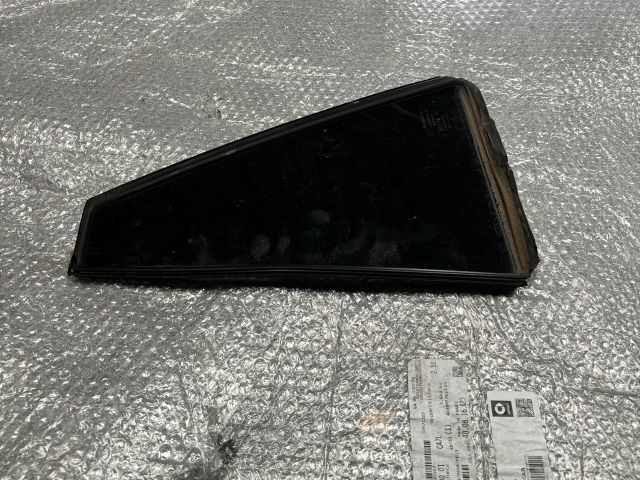 bontott SUBARU LEGACY Bal hátsó Fixüveg (Ajtóban)