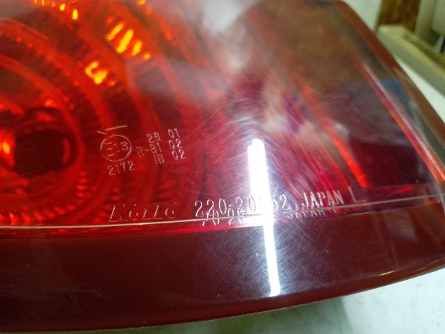 bontott SUBARU LEGACY Bal Hátsó Lámpa