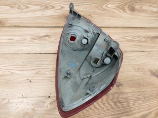 bontott SUBARU LEGACY Bal hátsó Lámpabúra