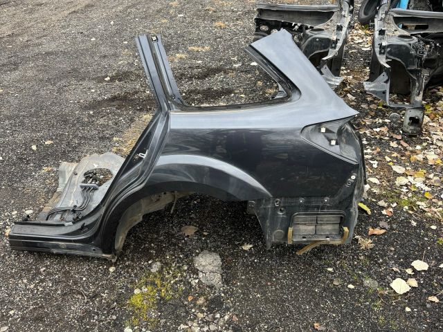 bontott SUBARU LEGACY Bal hátsó Negyed Karosszéria Csomag