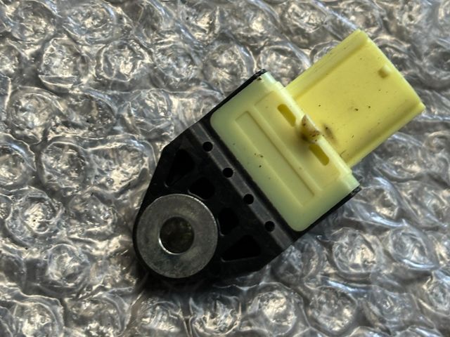 bontott SUBARU LEGACY Bal hátsó Oldal Ütközés Érzékelő