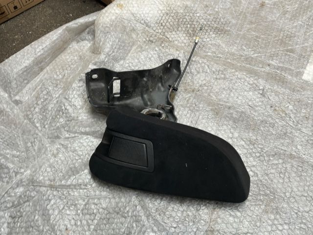 bontott SUBARU LEGACY Bal hátsó Ülés Rögzítő