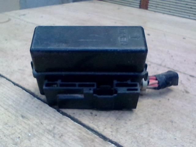 bontott SUBARU LEGACY Biztosítéktábla Doboz