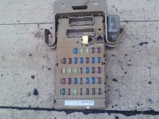 bontott SUBARU LEGACY Biztosítéktábla Utastér