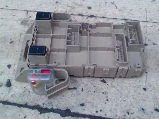 bontott SUBARU LEGACY Biztosítéktábla Utastér